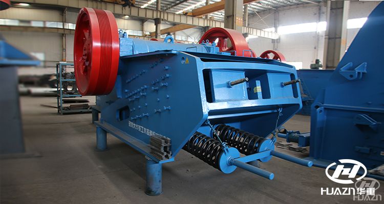 �U���̎���O(sh��)��